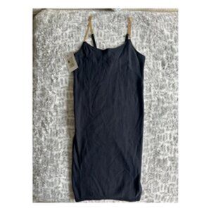 CUTE SIMPLE BLACK DRESS